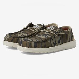 Hey Dude Youth Wally Mossy Oak Shoes
